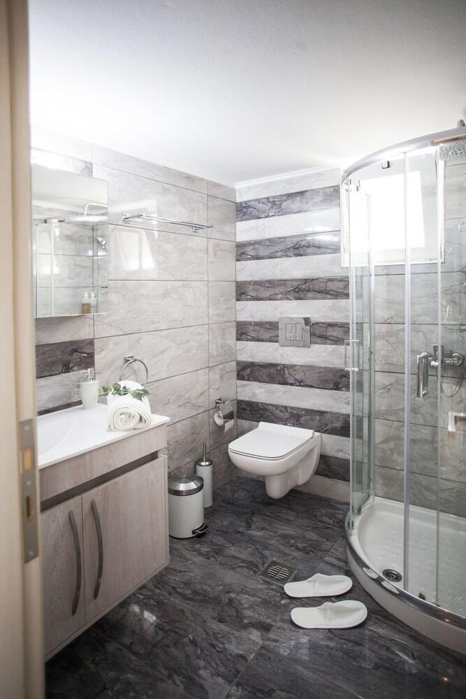 Diogenis Luxury Apartment Sea View Rethymno  Exterior photo